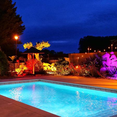 Cottage Avec Piscine Au Coeur Du Saumur Champigny Souzay-Champigny Esterno foto