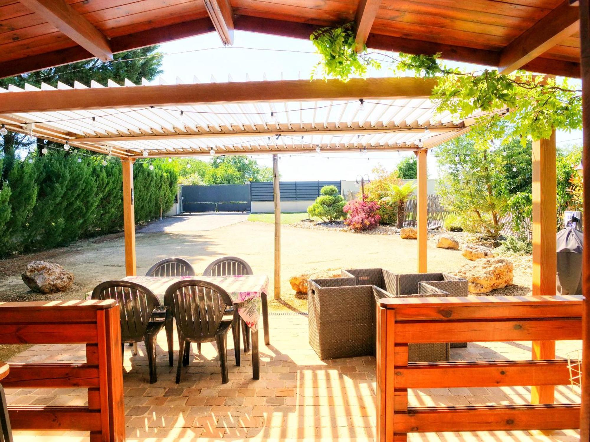 Cottage Avec Piscine Au Coeur Du Saumur Champigny Souzay-Champigny Esterno foto